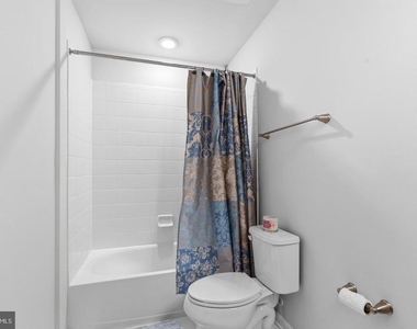 1623 Fowler Ridge Court - Photo Thumbnail 19