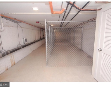 1247 N 2nd Street - Photo Thumbnail 10