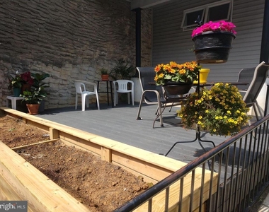 1247 N 2nd Street - Photo Thumbnail 13