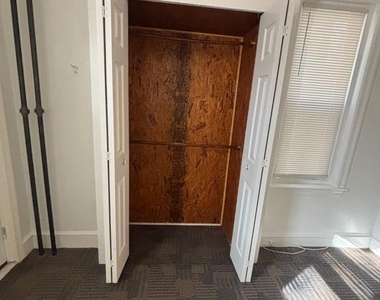 4812 Fairhill Street - Photo Thumbnail 6