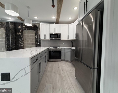 1810 E Venango Street - Photo Thumbnail 7