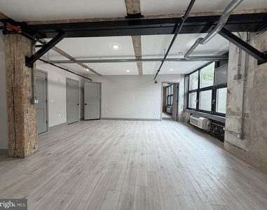 1810 E Venango Street - Photo Thumbnail 9
