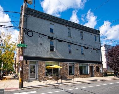 2001 Federal Street - Photo Thumbnail 10