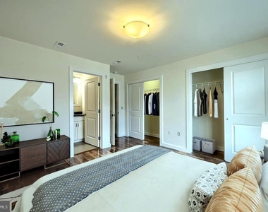 3041 Master St. - Photo Thumbnail 8