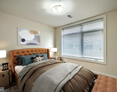 3041 Master St. - Photo Thumbnail 12