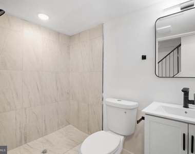 2506 N 12th Street - Photo Thumbnail 11