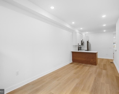 2506 N 12th Street - Photo Thumbnail 1