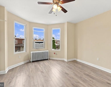 227 Lindley Avenue - Photo Thumbnail 10
