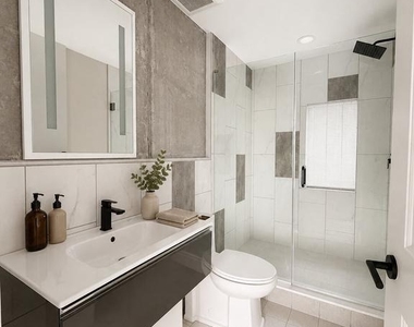 3460 J Street - Photo Thumbnail 10