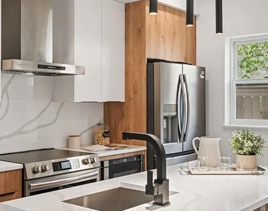 1546 N Darien Street - Photo Thumbnail 20