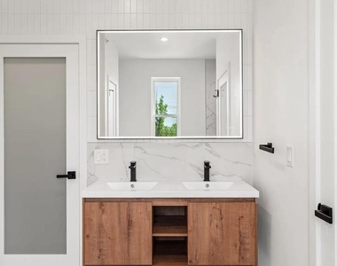 1546 N Darien Street - Photo Thumbnail 35