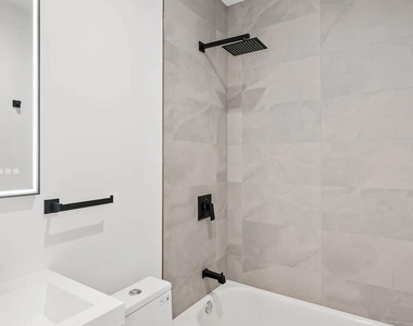 1546 N Darien Street - Photo Thumbnail 7