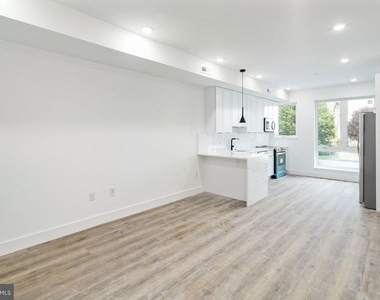 1522 N 8th Street - Photo Thumbnail 20