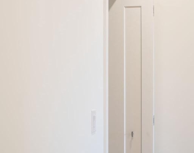 1522 N 8th Street - Photo Thumbnail 16