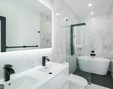 930 N 2nd Street - Photo Thumbnail 1