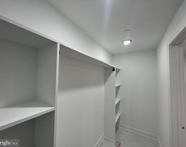 2550 N Hope Street - Photo Thumbnail 2