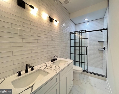 2550 N Hope Street - Photo Thumbnail 9