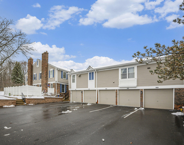42198 Roscommon Street - Photo Thumbnail 14