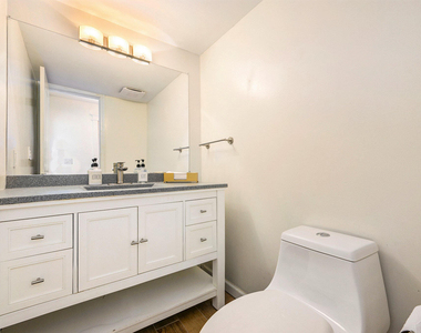 42198 Roscommon Street - Photo Thumbnail 13
