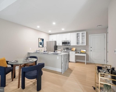 1601 Cherry Street - Photo Thumbnail 6
