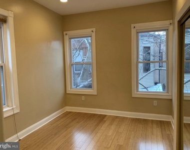 1545 N Newkirk Street - Photo Thumbnail 5