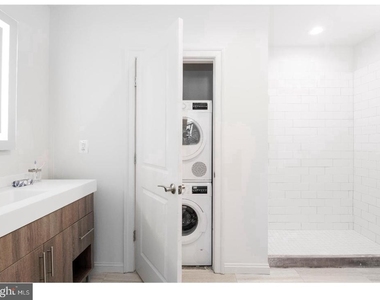 218 Arch Street - Photo Thumbnail 25