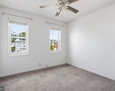 2625 Coral Street - Photo Thumbnail 9