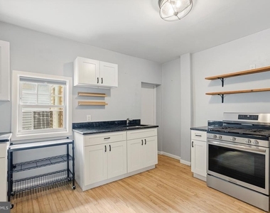 2625 Coral Street - Photo Thumbnail 4