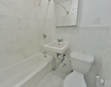 417 3rd Avenue - Photo Thumbnail 4