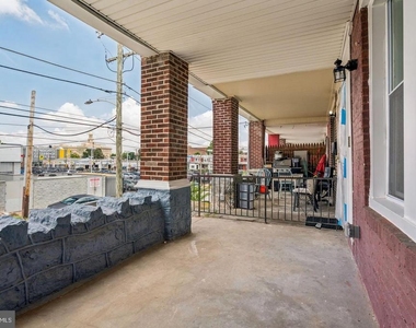 4824 Sansom Street - Photo Thumbnail 4