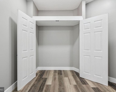 4824 Sansom Street - Photo Thumbnail 26