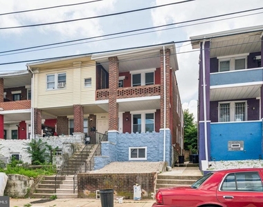 4824 Sansom Street - Photo Thumbnail 2