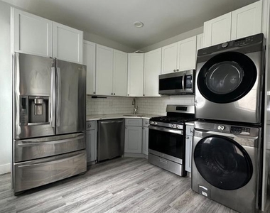 714 W Ritner Street - Photo Thumbnail 4