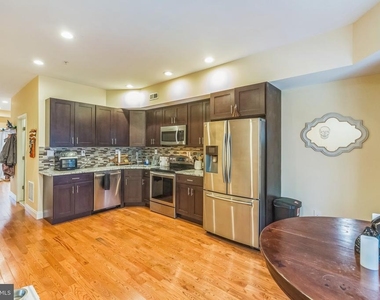 1614 Cambridge Street - Photo Thumbnail 9