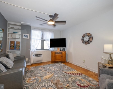 2601 Pennsylvania Avenue - Photo Thumbnail 2