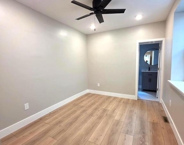 1324 S 9th Street - Photo Thumbnail 3