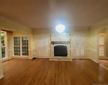 2519 S Edgewater Drive - Photo Thumbnail 14