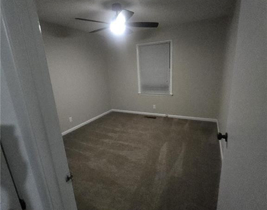 595 Winding Creek Road - Photo Thumbnail 28