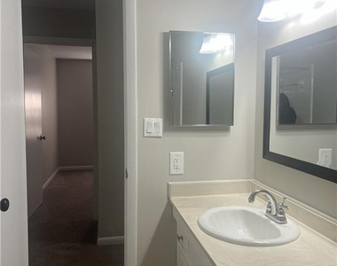 595 Winding Creek Road - Photo Thumbnail 22