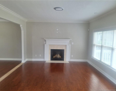 2083 Broadman Avenue - Photo Thumbnail 5