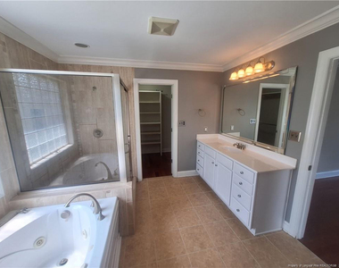 2083 Broadman Avenue - Photo Thumbnail 15