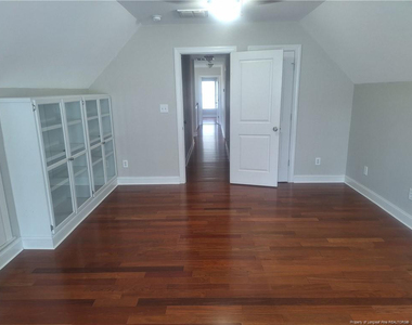 2083 Broadman Avenue - Photo Thumbnail 22