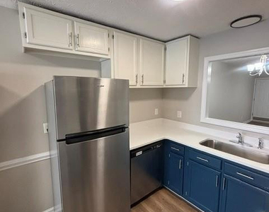 149 Aloha Drive - Photo Thumbnail 4