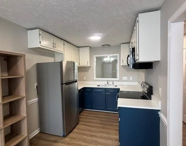 149 Aloha Drive - Photo Thumbnail 3