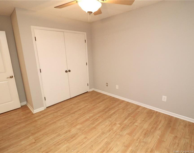 105 Cameron Court - Photo Thumbnail 23