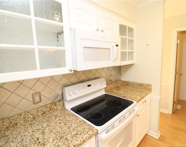 105 Cameron Court - Photo Thumbnail 11