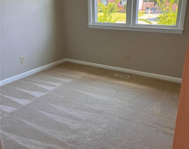 809 Maverick Court - Photo Thumbnail 8
