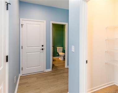 252 Penfield Way - Photo Thumbnail 8