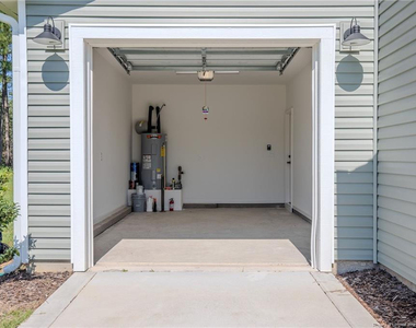 252 Penfield Way - Photo Thumbnail 24