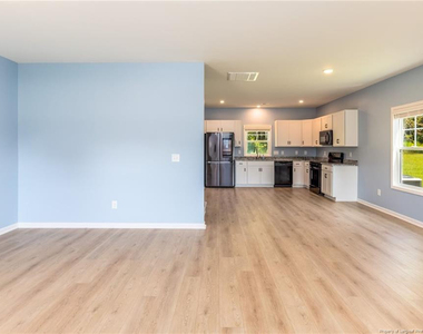 252 Penfield Way - Photo Thumbnail 3